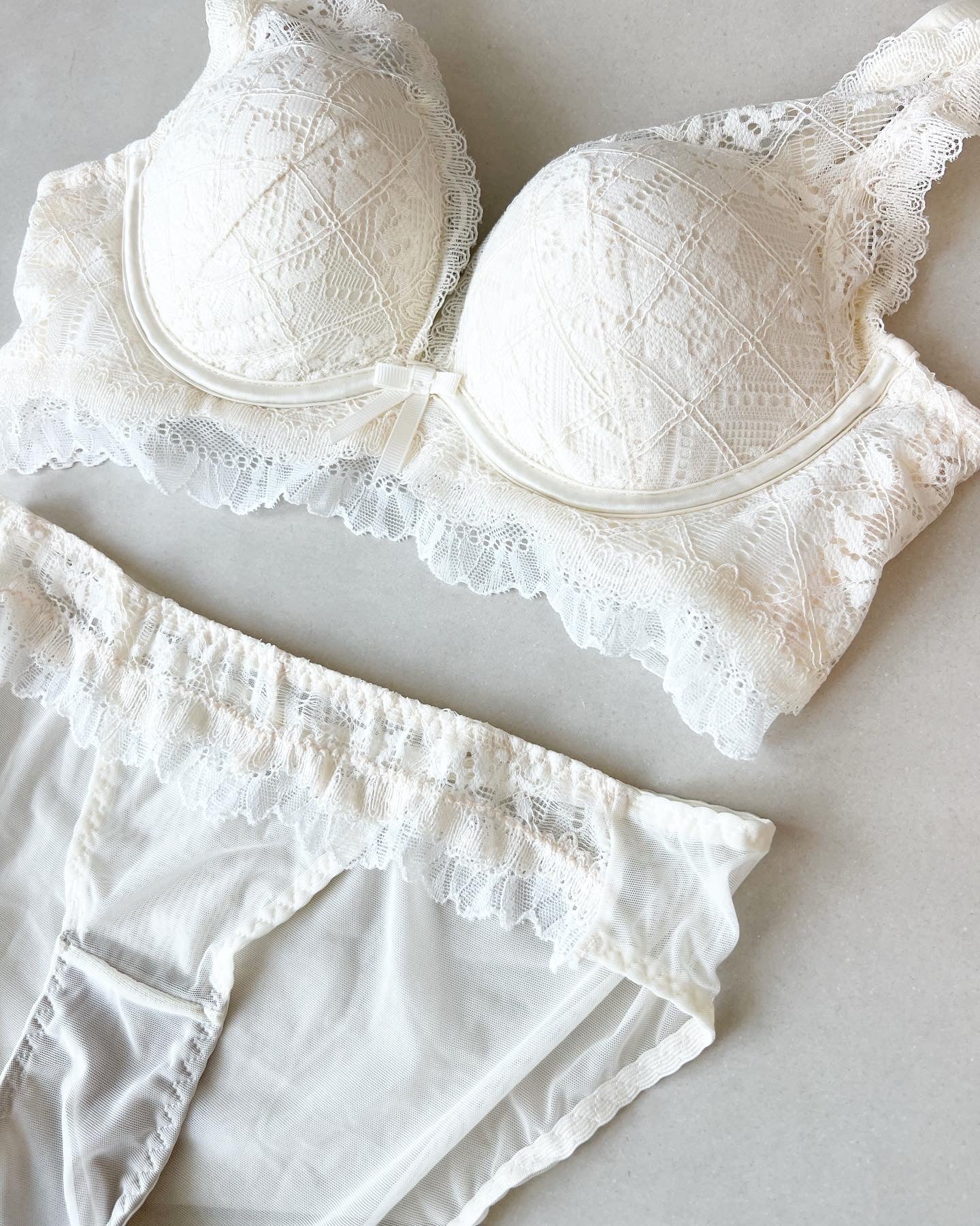 【即納】push-up White bra se t (12)