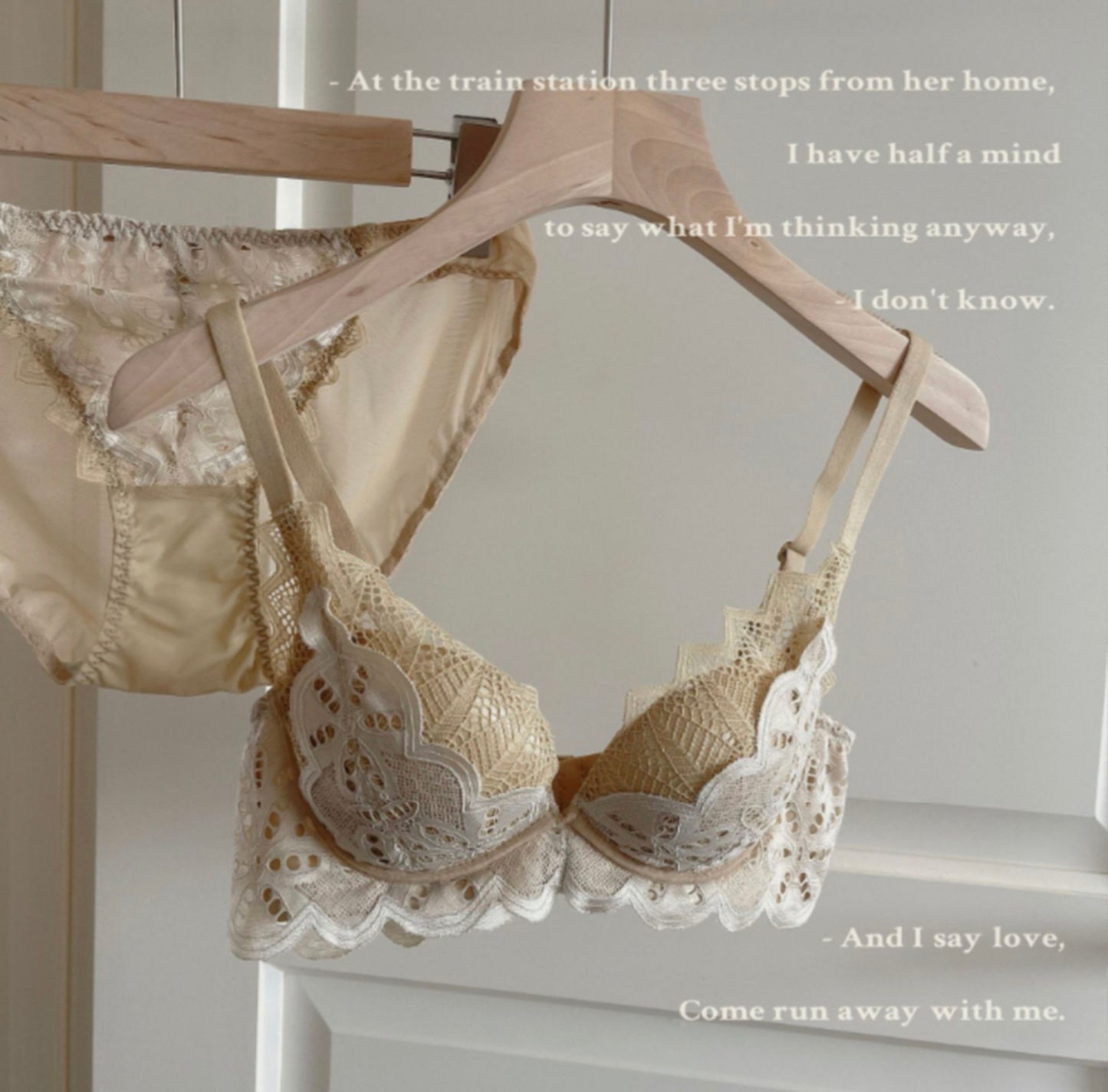 【即納】Easy make push-up beige white push-up bra set（3）