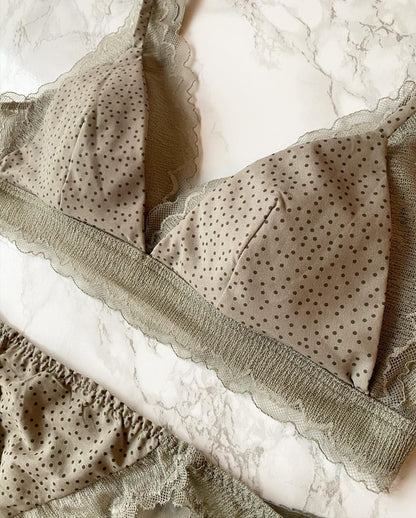 【即納】khaki dot bra set（9）